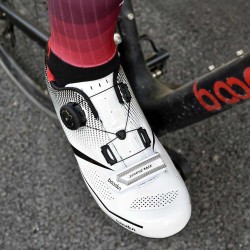Hbg 1043 Outdoor Comfortable Lightweight Road Bicycle Shoes Breathable Wear Resistant Lock Highway Bicycle Shoes